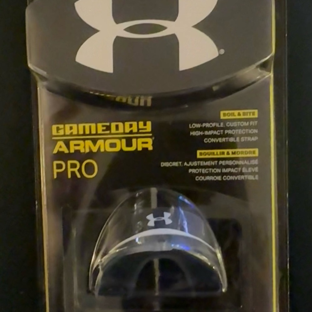 Under Armour Gameday Armour Pro Mouthguard. Brand new.